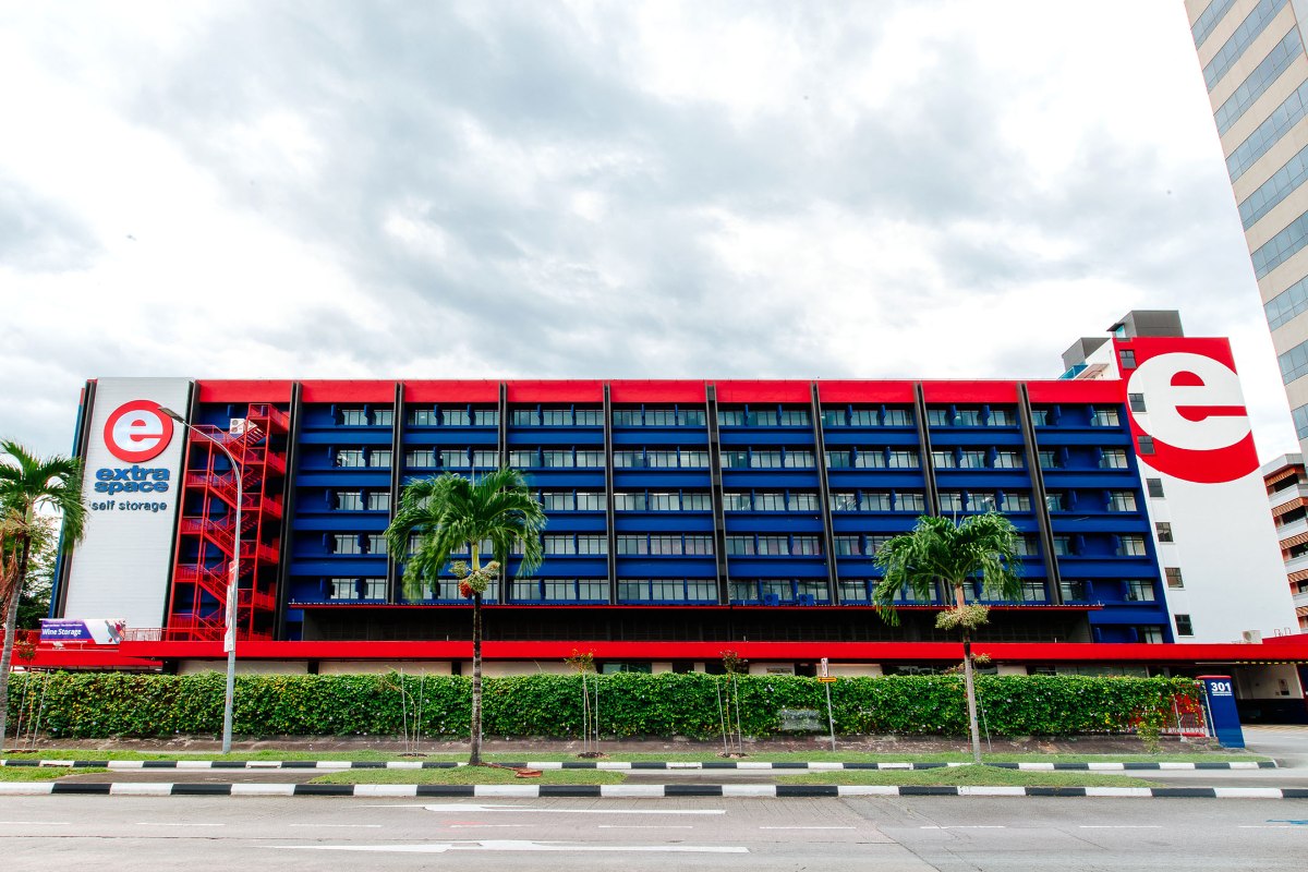 CapitaLand Investment partners Dutch investment manager APG to build